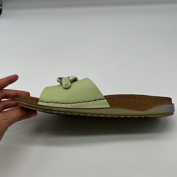 Inblu - Mint Green With Seashell Stone Chain Slip On Sandals Size 39 - Picture 7 of 13